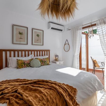 ネルハCapistrano Playa 111アパートメント エクステリア 写真